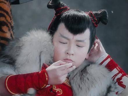 小孩子不听话？没关系，伍赓来解决