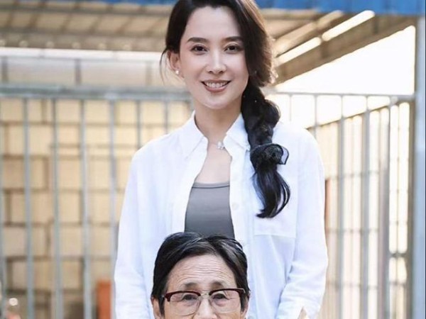 汪峰女友森林北首次公开离婚原因，想有自己的工作，家庭状况曝光