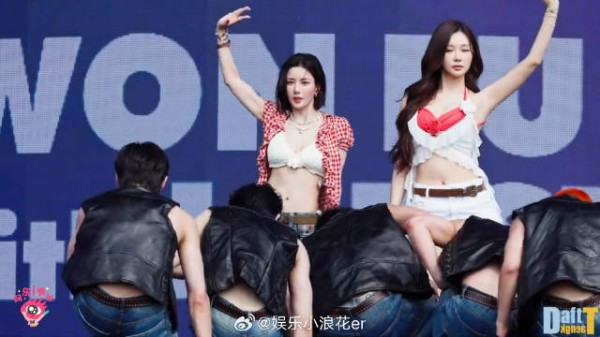 PD48女孩速看！权恩妃x李诗安在水弹合跳《Rumor》，太辣了太辣了！