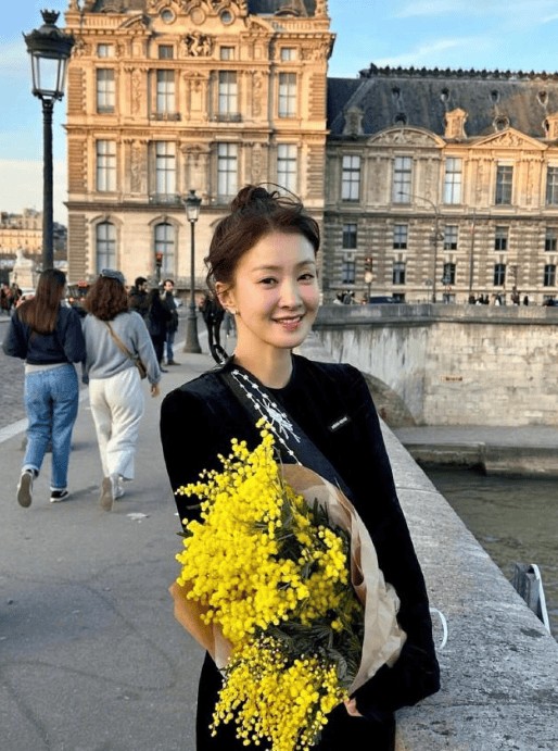 李诗英前夫公开回应二胎：不回避父亲责任