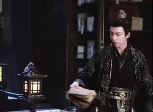 打戏节奏感绝了，招式干净利落又不失力量感，把角色的血性和侠气完美融合