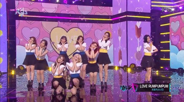 六年前的今天(190712)，fromis_9 带来的现场舞台