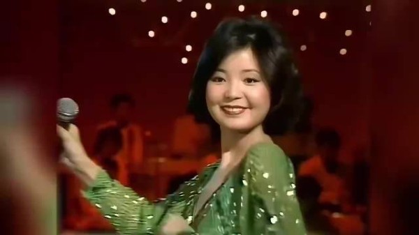 一代歌后邓丽君 的经典歌曲，你听过几首？