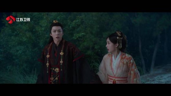 南珩悬崖断后宋一梦独自逃离