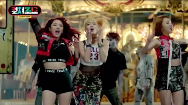 TWICE俞定延亮相SBS新闻，十年女团首现新面貌