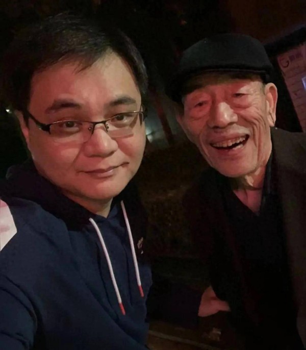 为杨少华发声，德云社总教习高峰，展现真心英雄气概