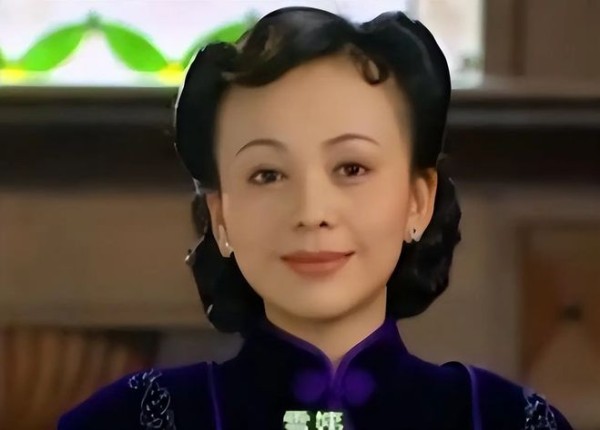 女星王琳自曝曾被儿子扇巴掌，每周最多打一次电话，言语中很悲痛