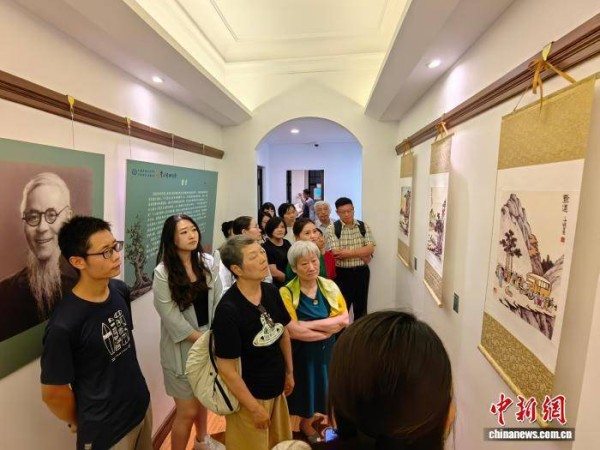 “丰子恺民族精神艺术展”在上海启幕