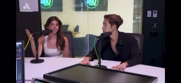 Jackson受访感谢主持人提及GOT7，称兄弟相聚如放假