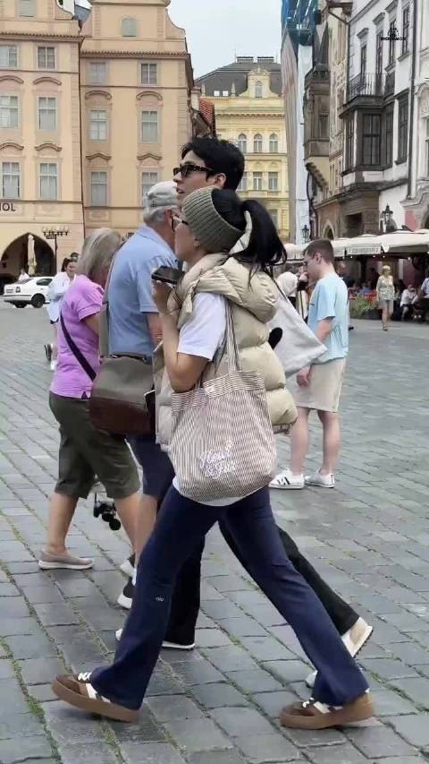花少7路透，帅哥美女们回国啦！ 那英