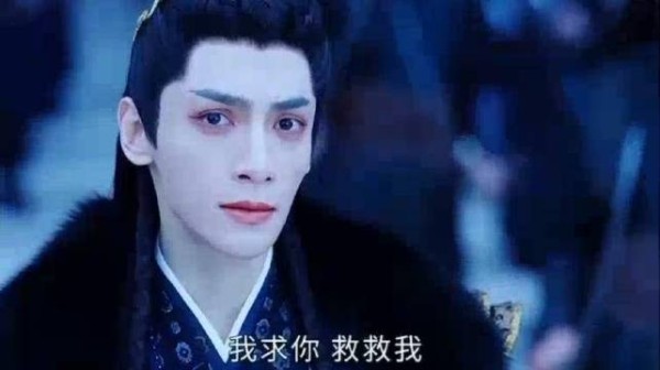 长月烬明：如果澹台烬选择救叶夕雾，结果会不会不一样
