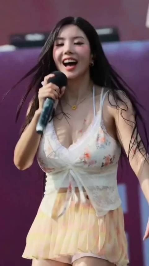 权恩妃每一次的舞台演出都令人激动不已