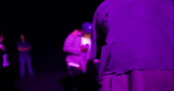贾斯汀·比伯洛杉矶试听会随新曲起舞