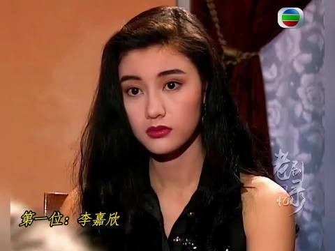 笑死，当年导演找了四个美人来，都没压得住男主！素颜出境气质都这么绝！
