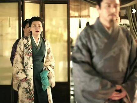 众人只感叹你才华横溢,唯有母亲心疼你一路走来的艰辛 知否知否应是绿肥红瘦