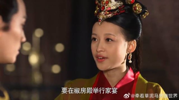 芈月展开报复,把曾经的哥哥接来当俘虏,故意羞辱他