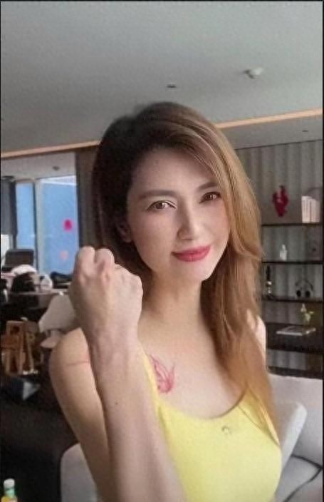 表面是“黄花大闺女”，实际却偷偷生子的女明星，最后一个想不到