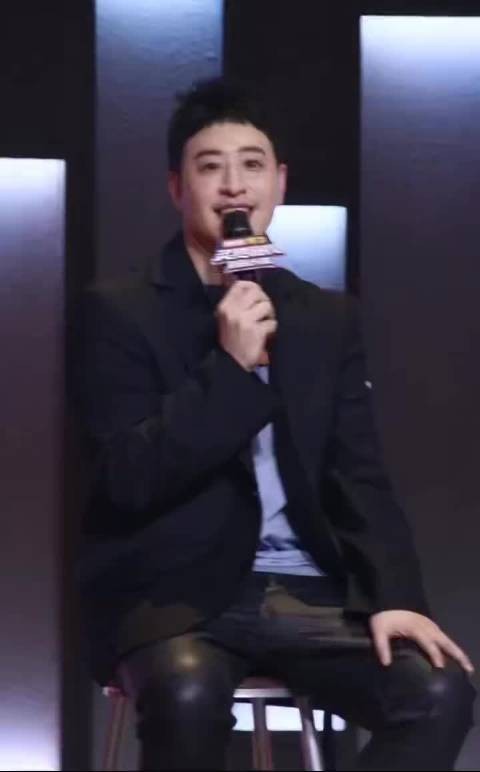 《炙热游戏》厨师称重开场，减重名场面笑料不断