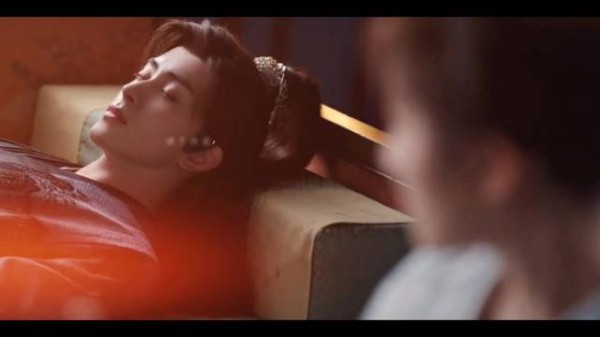 敖瑞鹏私闯李兰迪马车,闺房,还若无其事上床就睡?