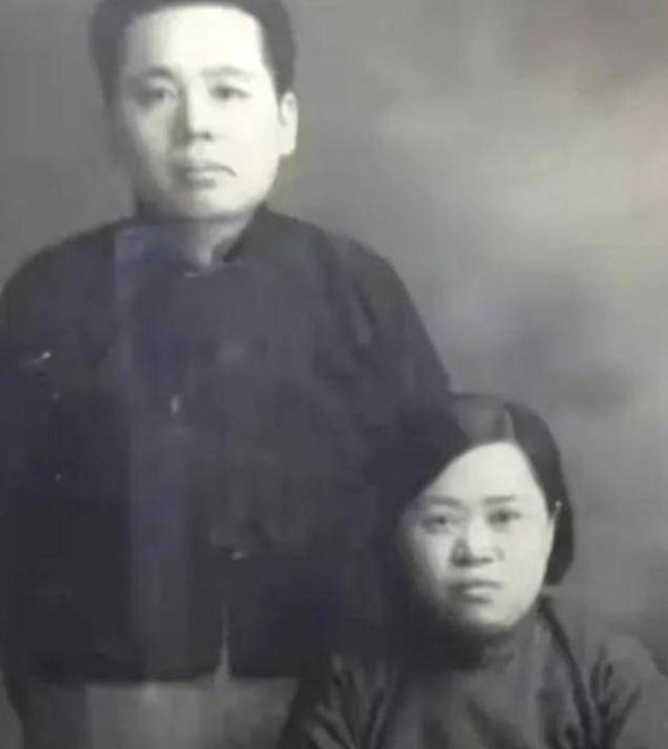 张恨水一生三次婚姻，女儿张明明：他仍旧是一个重情重义的好男人