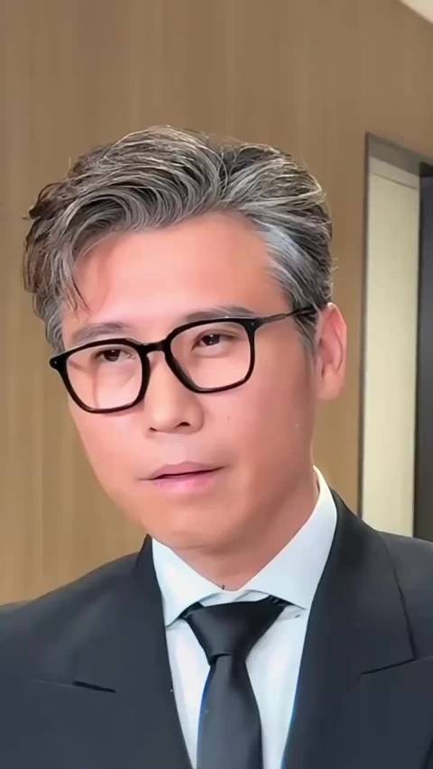 李乃文和杨洋，一个老抽一个生抽，这两人真是