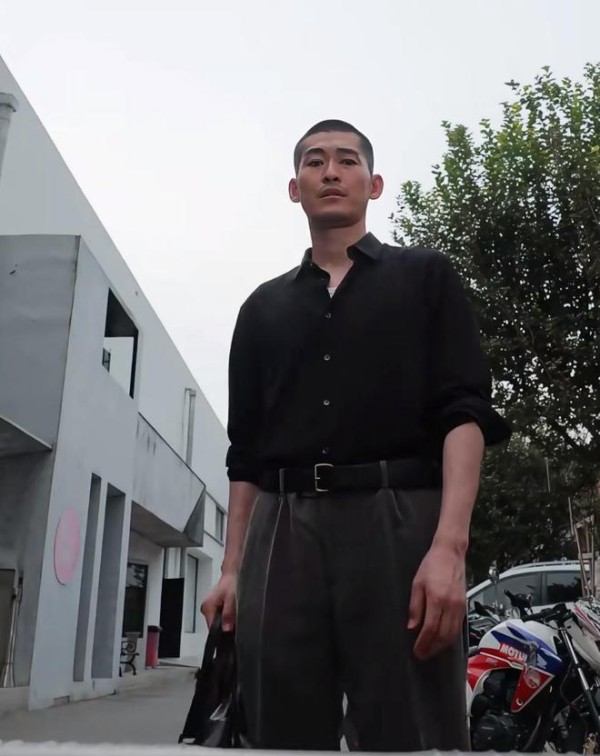 张翰终于演对角色了，新剧“去油”成功，撕掉“霸总”标签好清爽