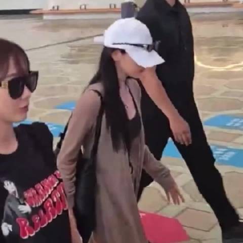 宁艺卓aespa中国成员获多个品牌代言