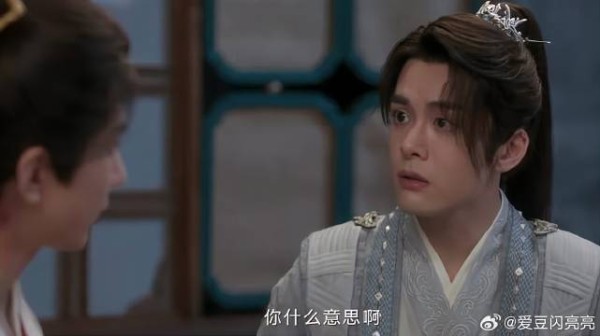方多病帮李莲花,不料李莲花不领情,瞬间化身委屈小媳妇