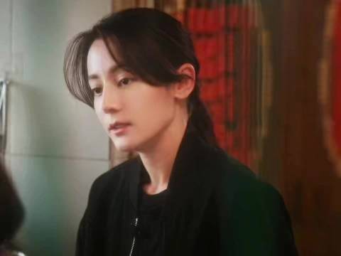 迪丽热巴新剧利剑玫瑰哭戏感染力强