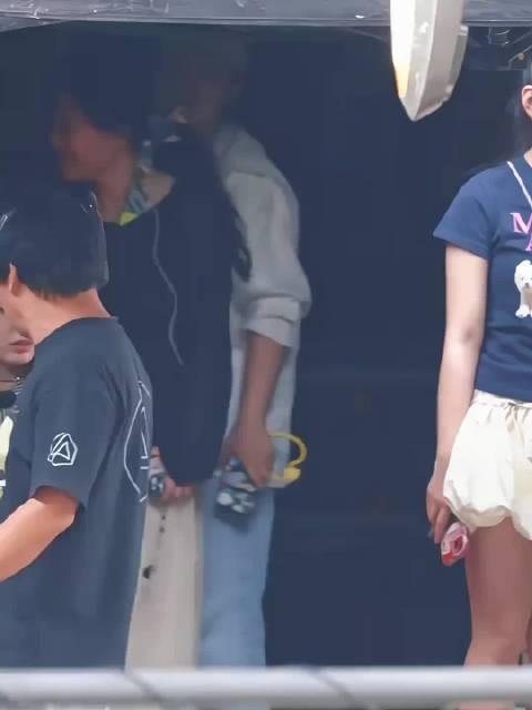 王楚然看起来好丰满的大马的感觉