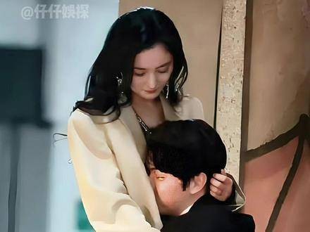 杨幂三段感情经历曝光，揭秘其不再恋爱原因