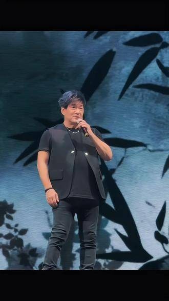 有人问，你到底哪里让人如此难忘？这么多年依然挥之不去