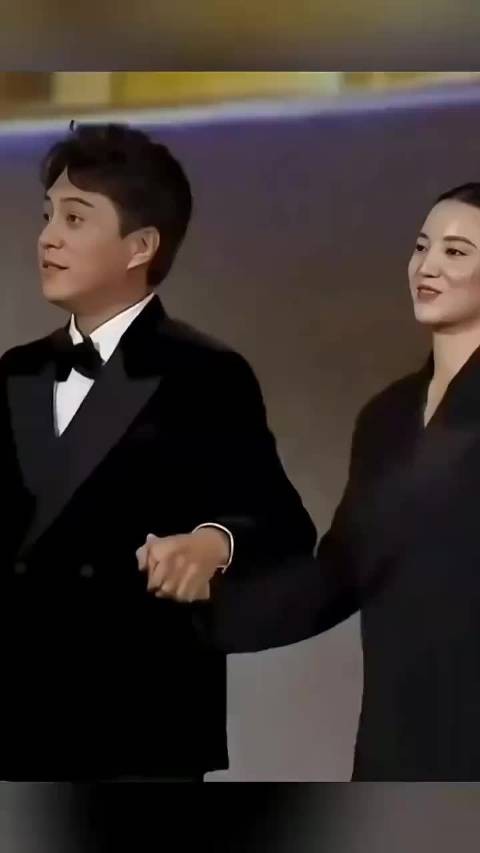 迷你故事靳东和宋佳都是白玉兰获奖者，两人都是实力派演员