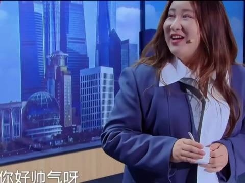 锤娜丽莎与李川互怼翻车,颜安迷惑行为引笑场