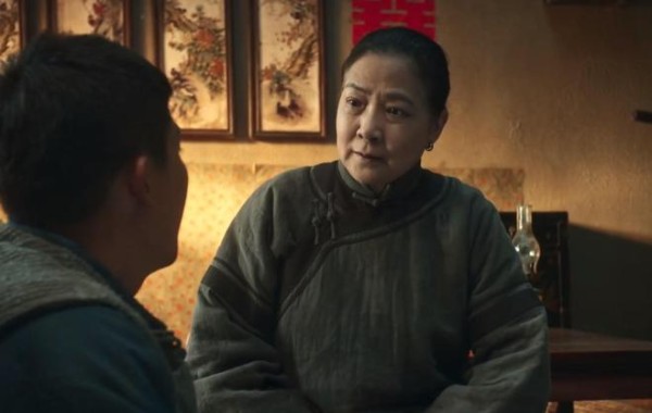 《生万物》宁绣绣母亲去世令人意难平，老戏骨的演技让人拍案叫绝
