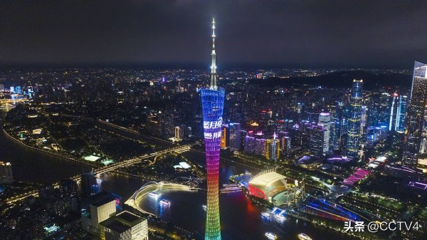 总台音乐会搬到了珠江上！蓝月亮冠名的这场水上盛宴预燃中秋团圆情