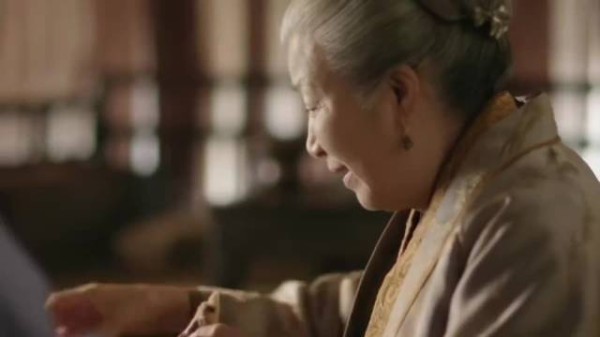 放眼现代，祖母教育明兰的这番话，都是女人婚姻生活里的必修课！