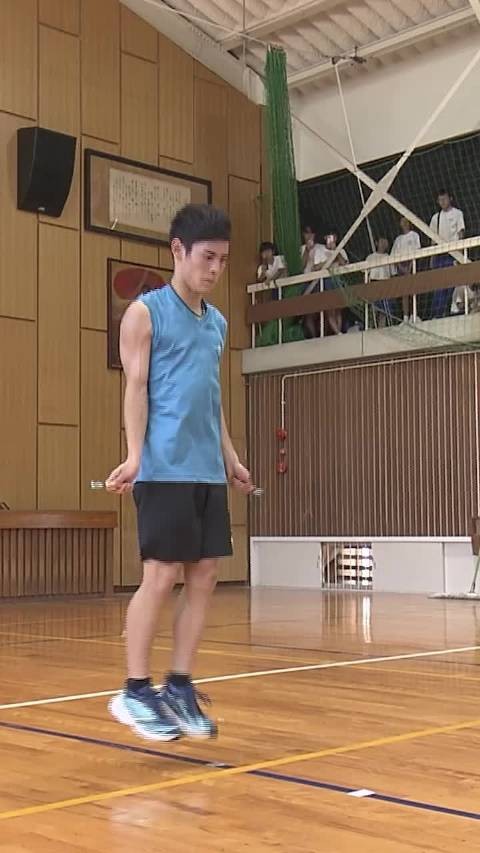 日本“八摇”跳绳吉尼斯世界纪录慢动作,完成者是山口市的きらとん