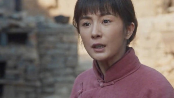杨幂出演《生万物》宁绣绣,今晚继续种地剧情