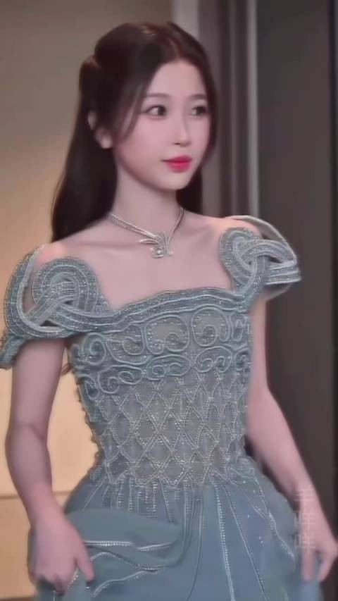 舒心宝宝今天是人鱼公主呀‍♀️ 又萌又美 想亲
