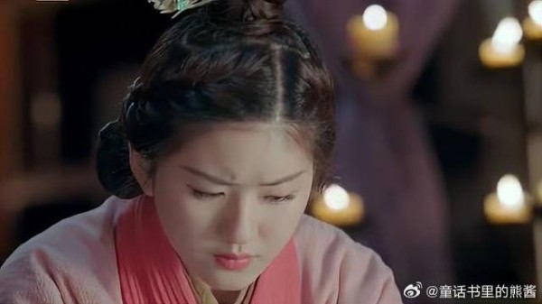 俩大妈同时催婚，赵露思表示招架不住