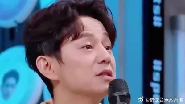 时代少年团默契十足,张真源严浩翔动作神同步!