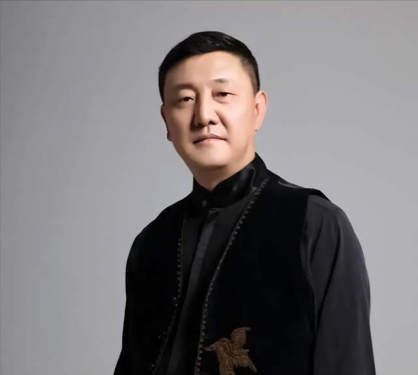 韩磊发声！否认致人怀孕后失联，将起诉对方诽谤，罪名坐实要判刑