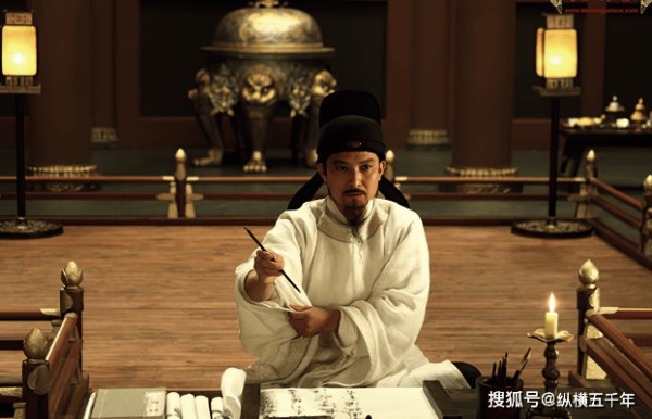 盛唐最成功的诗人：官至节度使，还被封侯，却拒绝救李白
