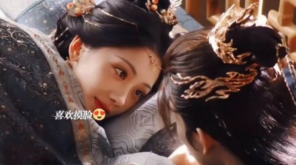陈飞宇王影璐新剧《献鱼》热播,失忆爱情引观众共鸣
