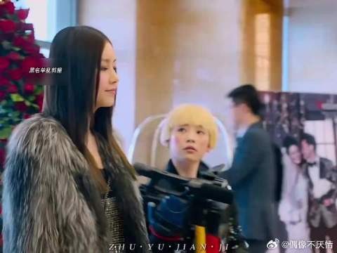 “原来不是她的心捂不热，是能捂热的人不是你”