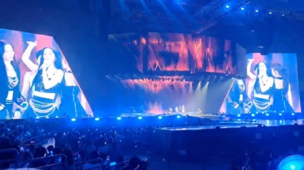 250831aespa三巡首尔Day3 新更饭拍一则《Supernova》 cr.logo