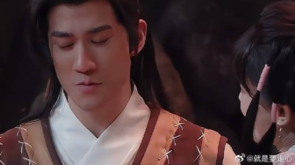 年轻演员的精湛表演,郭靖与黄蓉的经典角色再塑辉煌