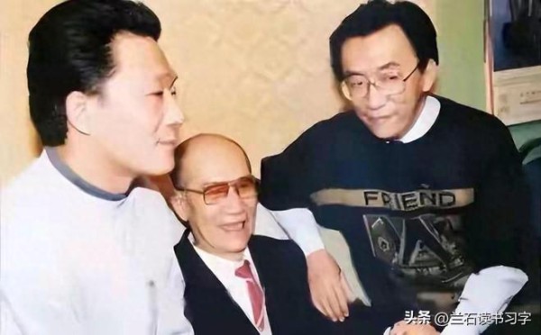 侯耀华讲述侯宝林的故事：父亲开了一家药店，账房是王谦祥的父亲