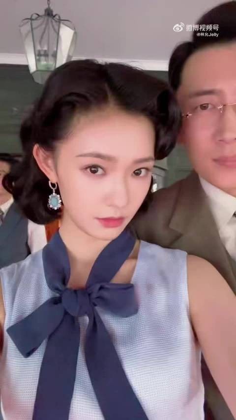 林允剪辑剧组群像视频配乐孤雏引共鸣